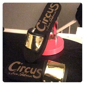 CIRCUS by SAM EDELMAN Black & Gold Slides